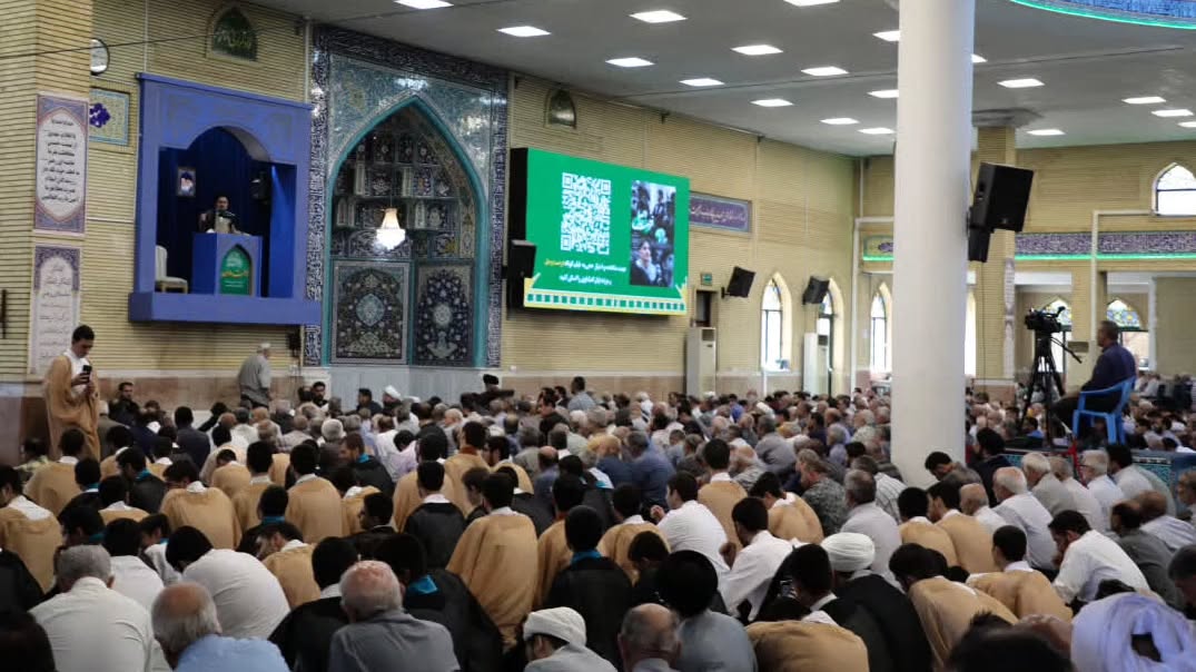 اکران عمومی فرصت وصل در آیین عبادی سیاسی نماز جمعه